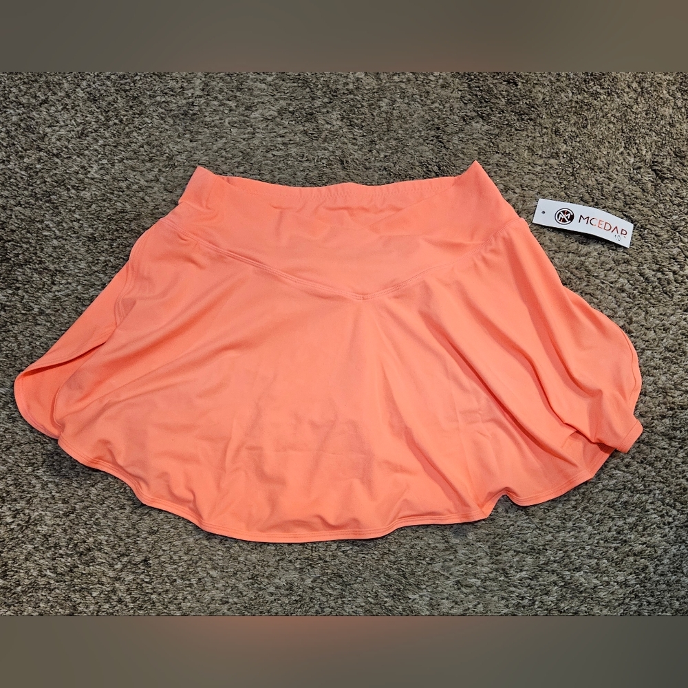 MCEDAR SIZE 10 SKIRT WITH SHORTS ATTACHED UNDERNEATH